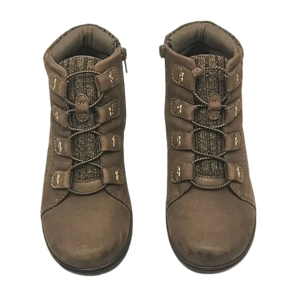Clarks Collection Boot Ankle Bootie Brown Faux Suede Zip Women Sz 8.5 Winter